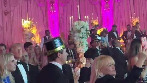 Vanilla Ice ringing in the new year at Mar-a-Lago