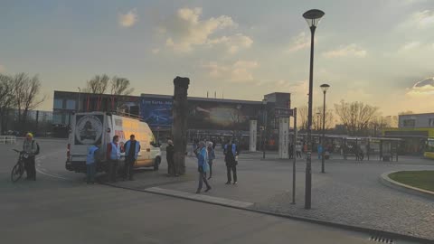 19.03.2022 Autokorso Schlußkundgebung am Eastgate Marzahn