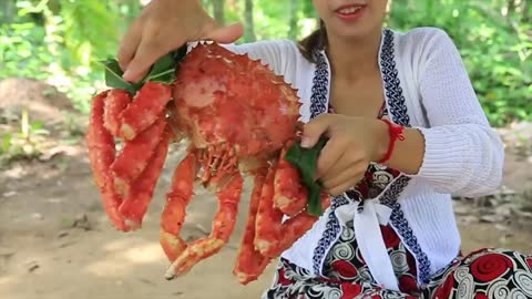 Yummy cooking 250$ GIANT King Crab recipe _ Cooking skills _ Khmer Survival Skills