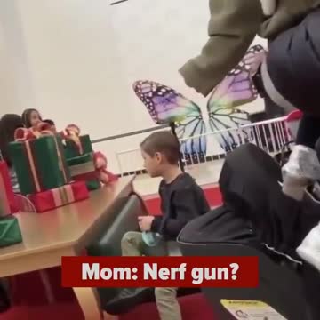 Mall Santa: "NO GUNS"