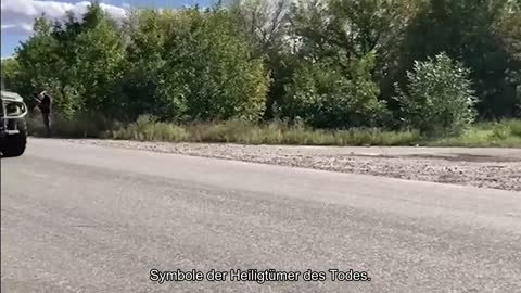 Die Besatzer fahren einen neuen Schrott mit dem „Gift of Death“-Symbol in Richtung Charkiw.