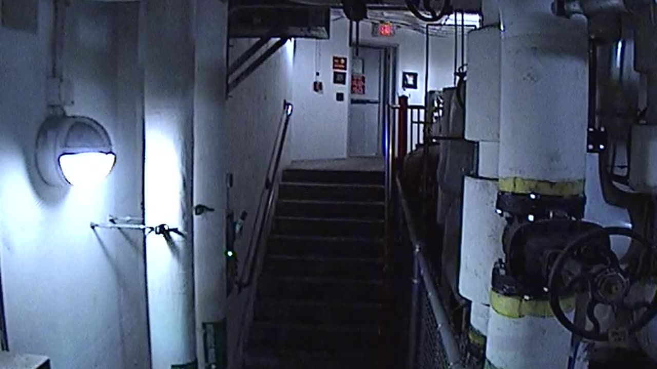 5172CHOBBASoutheastLobbyStair6_2021-01-06_03h40min00s953ms.mp4