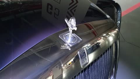 Rolls Royce emblem "Spirit of Ecstasy"