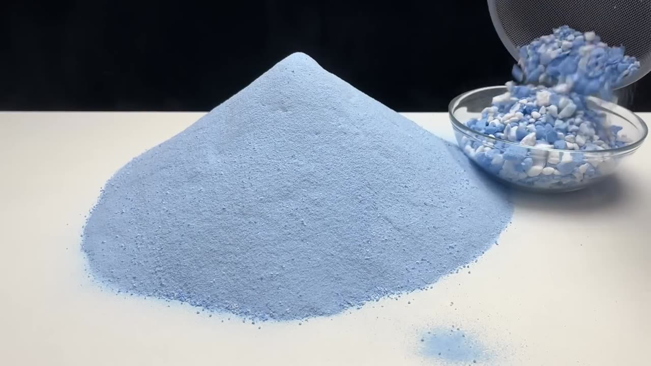 ASMR Baking Soda Blue + White with relaxing sounds and satisfying textures