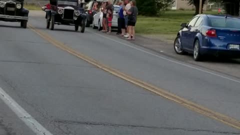 Old Fashioned Drag Racing