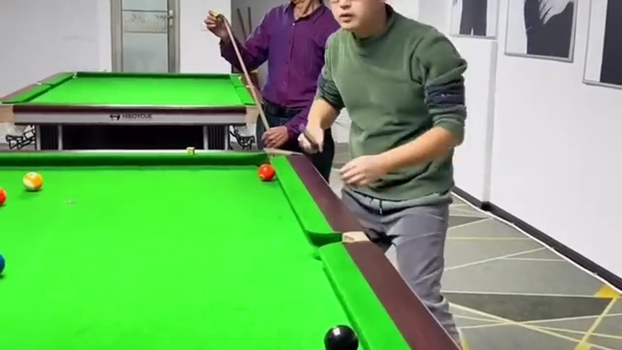 FUNNY BILLIORD VIDEO