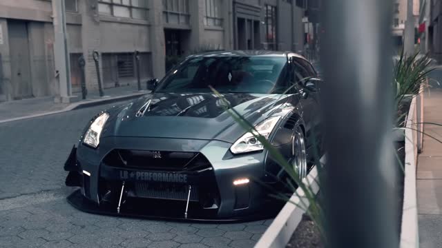 Flame Spitting R35 GTR in