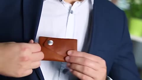 Didn't think it was that easy! DIY leather wallet