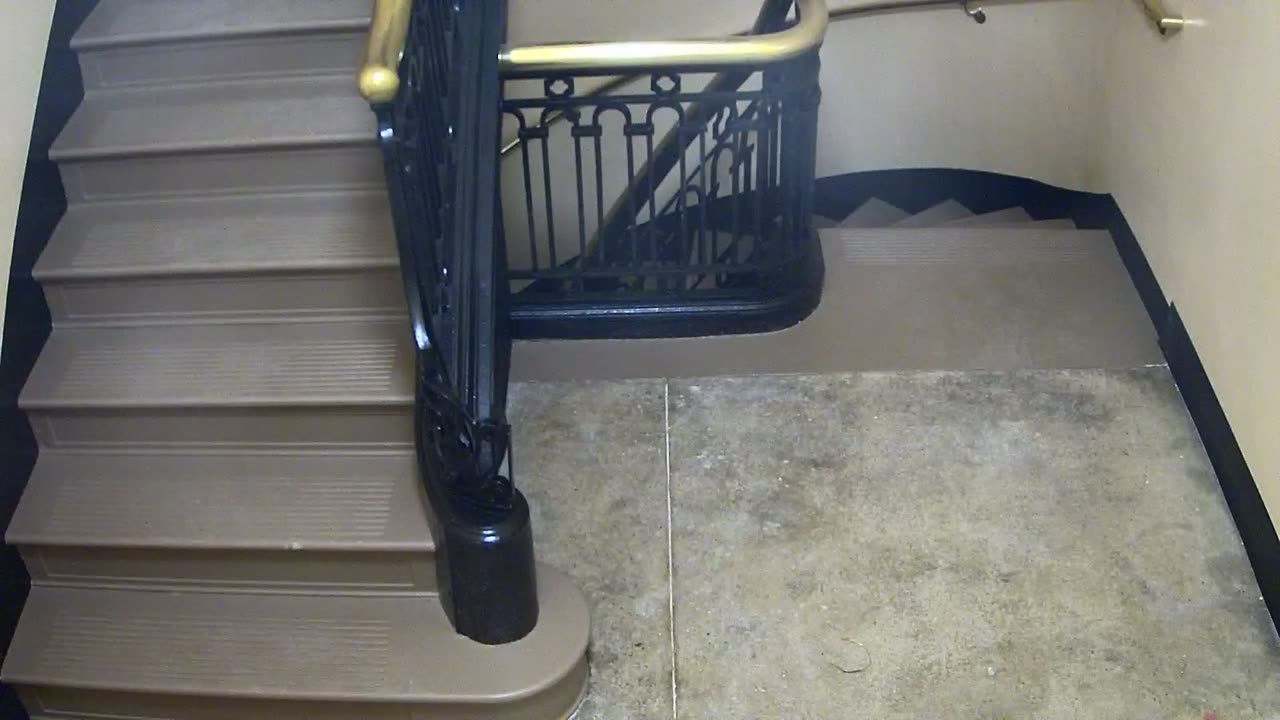 5189CHOB04Stair3_2021-01-06_06h00min01s993ms.mp4