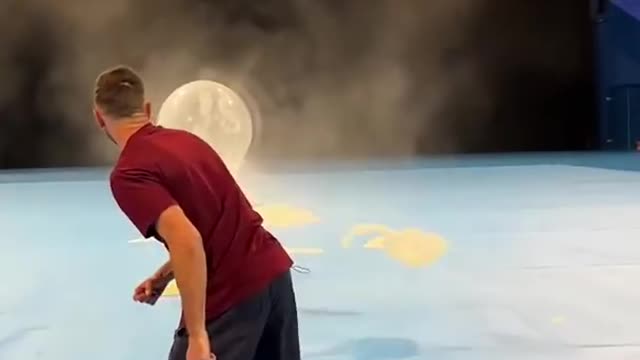 Dart Vs 10 GIANT Balloons!!