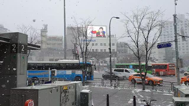 Snowy Shinchon Scenery in Korea
