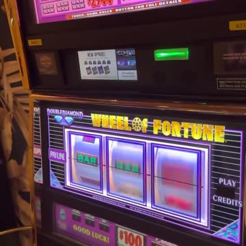 I got a brand new Rolex #wynn #mgmgrand #bellagio #aria #vegas #lasvegas #venetianlasvegas #jackpot