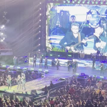 ​ @banda_ms at the KIA FORUM! #shorts