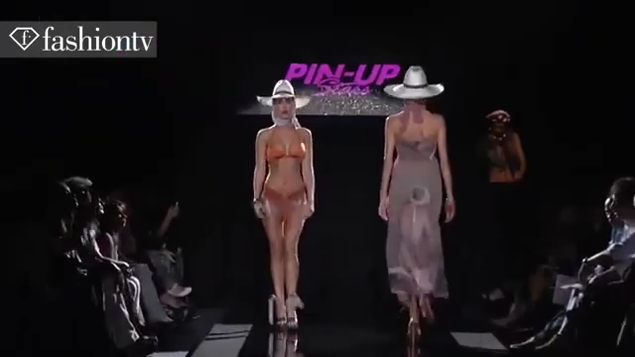 Hot Bouncing Busty, Pin Up Stars Show, Trikini Milan Italy, Hot Busty Fashion Runway Moments #bikini