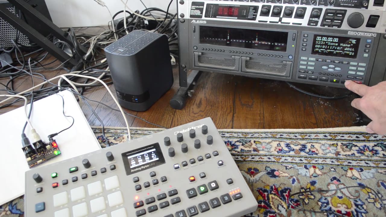 PIC18 MIDI Processor Demonstration