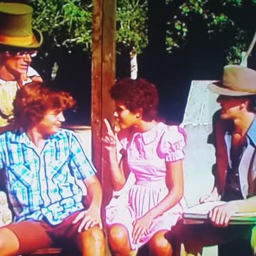 Cenas do SÍTIO DO PICAPAU AMARELO 1979 O Casamento da Raposa no VIVA