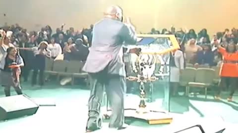 Dr Jamal H Bryant, Just Wait Another Day