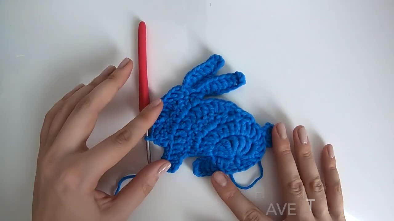 CROCHET A RABBIT APPLIQUE