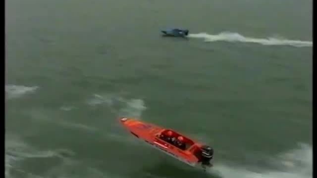 Boat jumps and dives into the water in over 60 knots!