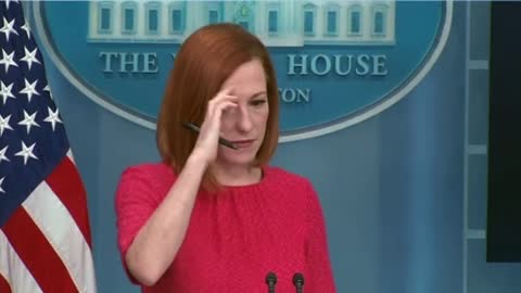 Watch the Moment Mass Confusion Overtakes White House Briefing