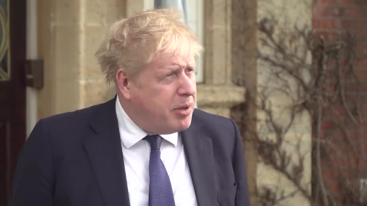 Boris Johnson refuses to say if government is considering new route for Ukrainia