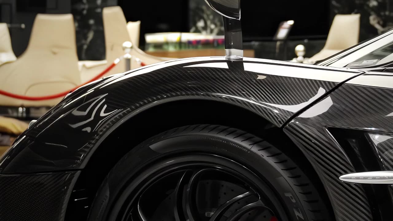 ASMR of pagani huayra coupe carbon fiber made ^^