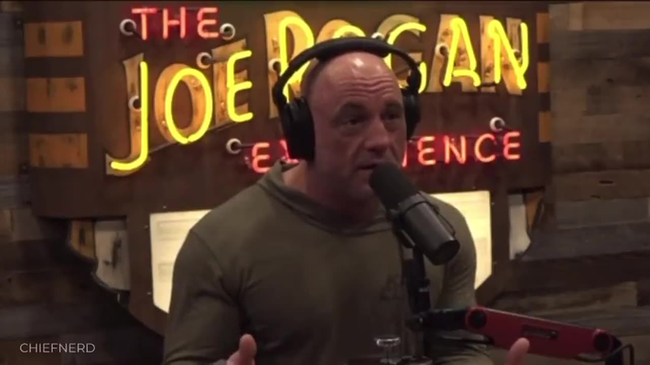 Joe Rogan Redpills Jim Gaffigan about Intelligence Agencies infiltrating Jan 6th