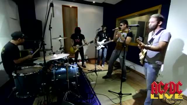 Cover AC/DC studio