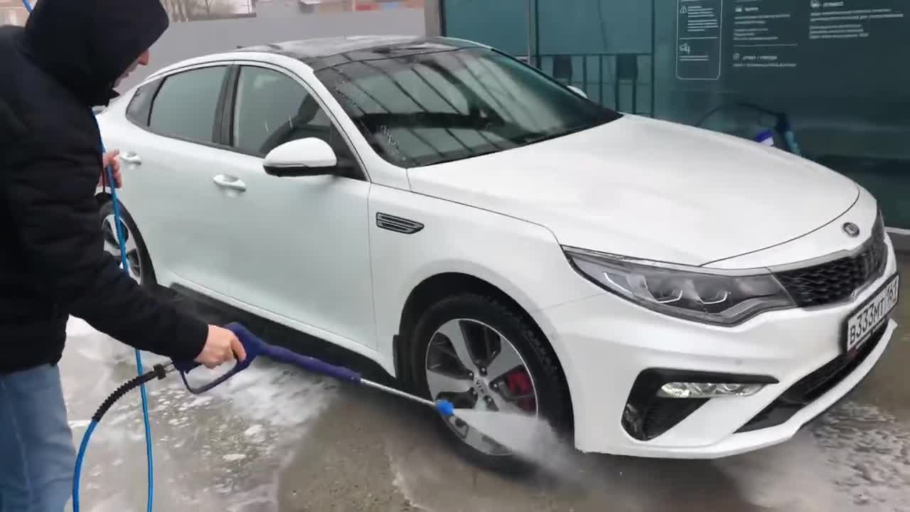 Washing dirty cars!!!