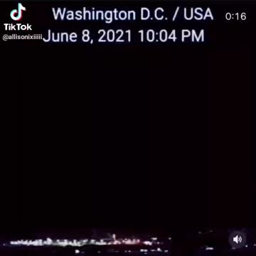 WHAT THE HECK IS THIS IN WASHINGTON DC🤔 EXPLOSION? OR WHAT‼