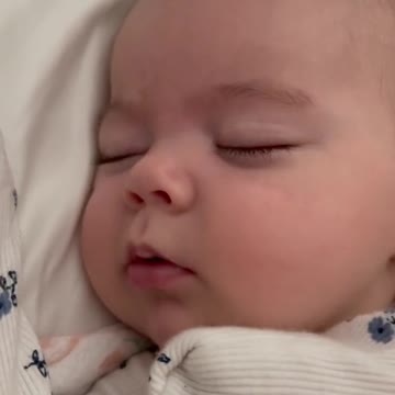 So many emotions in her sleep - Sleeping Baby 2022