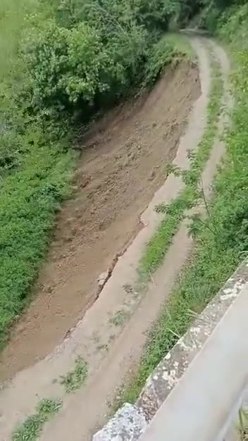 Up Close Landslide #natureshorts #naturevideo