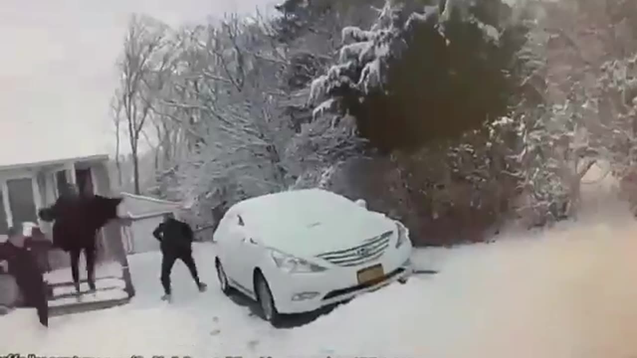 Mueren dos policías y un paramédico en Minnesota