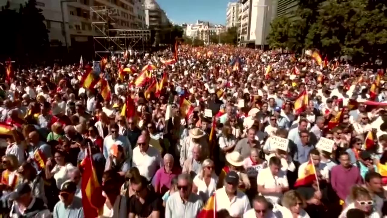 Pedro Sanchez to grant an amnesty to Catalan separatists to keep himself in office after an election