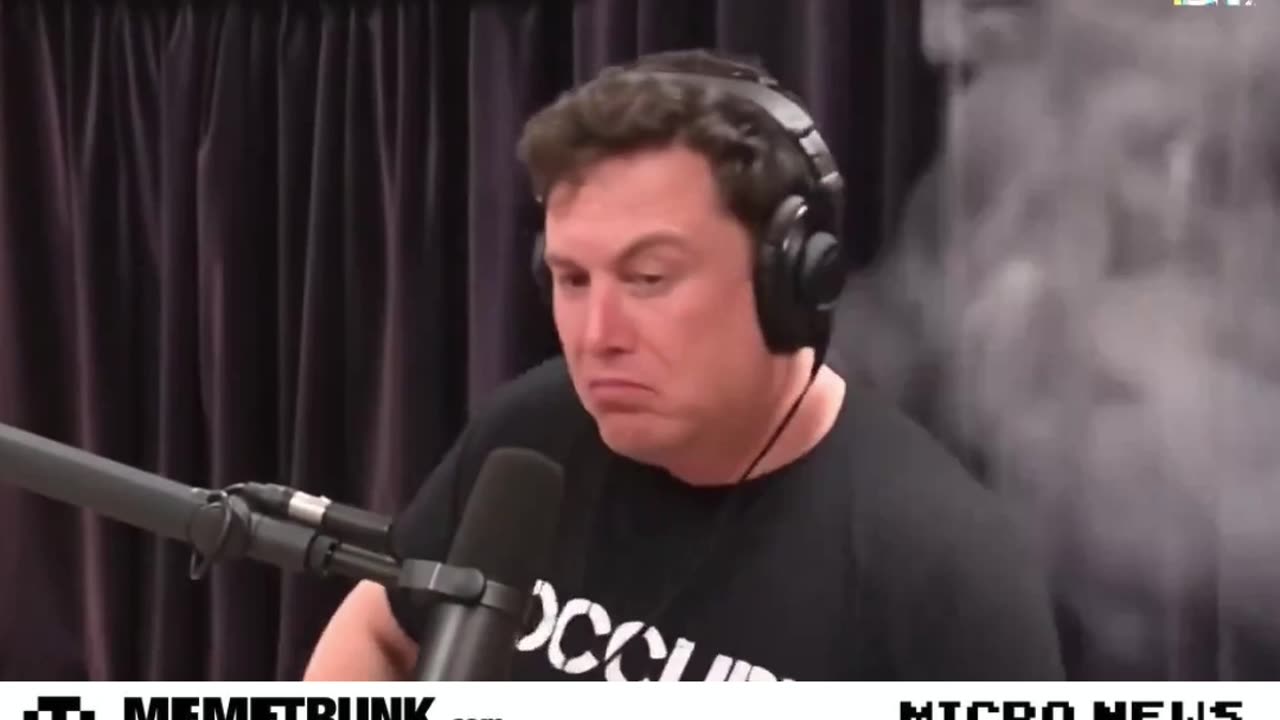 Animated Meme - Elon Smoking