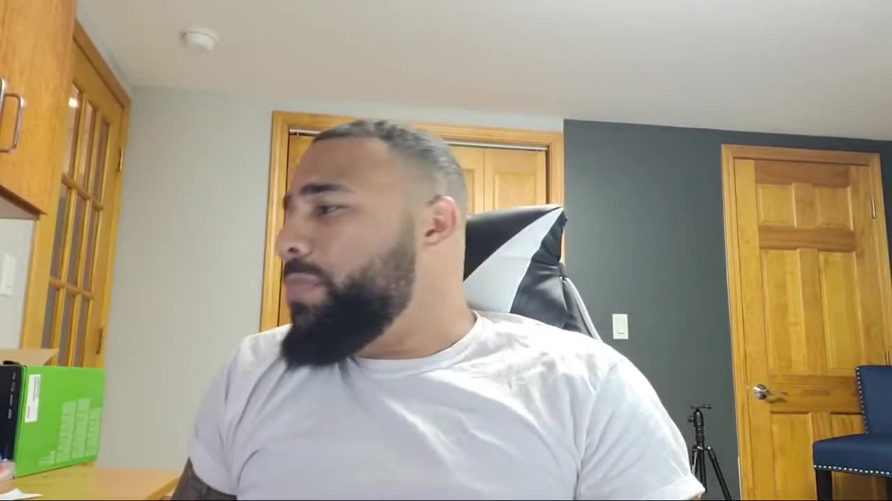 In These Endtimes God Is Building Something Powerful(Live)