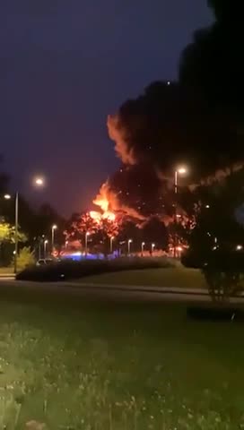 NEW - Major fire burns down the Bill Gates funded Picnic distribution center in the Netherlands