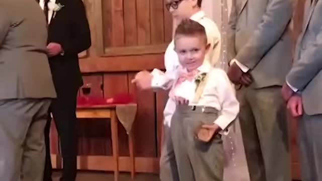 Kids add comedy to a wedding