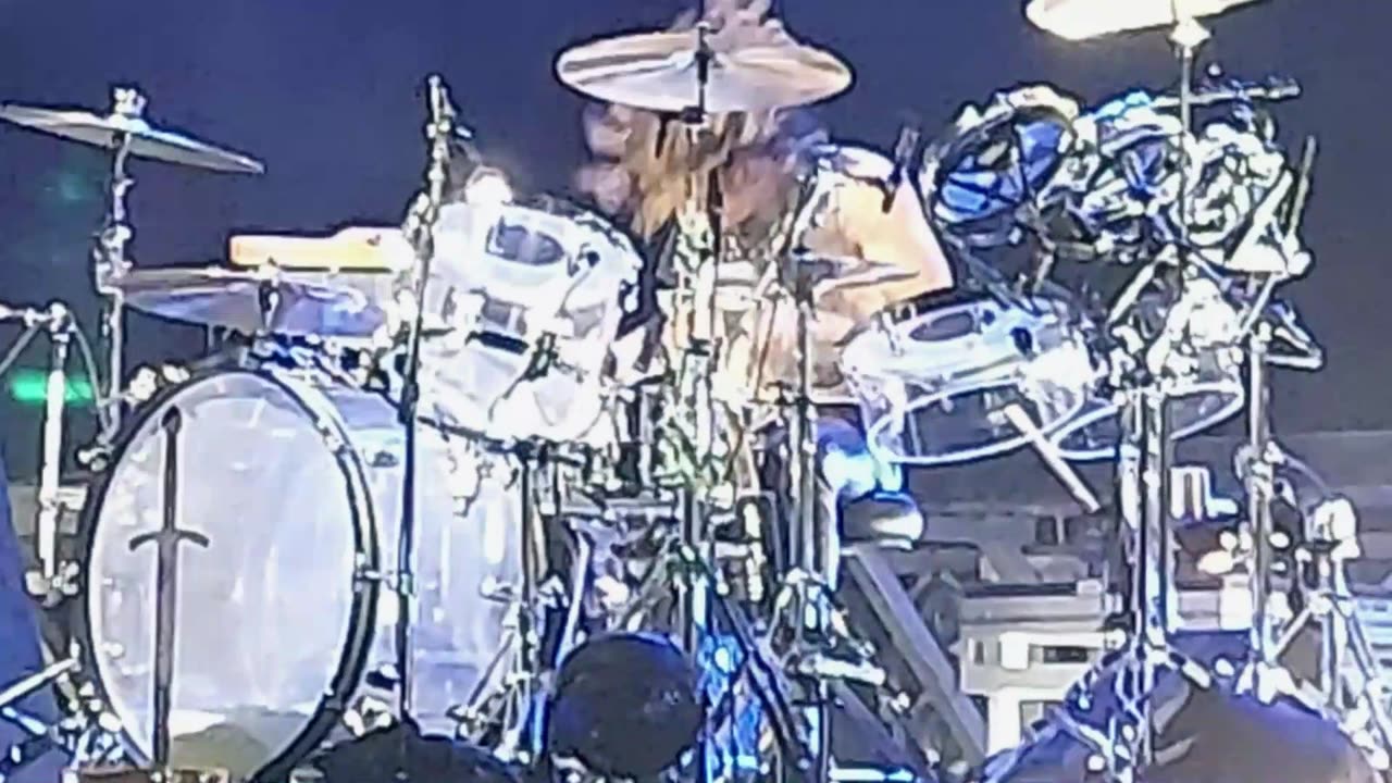 Greta Van Fleet - LIVE @ Orion Amphitheatre (Danny Wagner - Drum Solo)