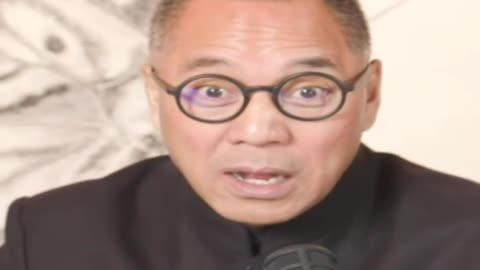 20211124文贵先生直播： #李克强 说，拿外国护照只是个借口，没人共产党打黑枪，不看护照！跟中共打交道不能拿美国护照，拿了想进中南海、军事设施就不可能了。