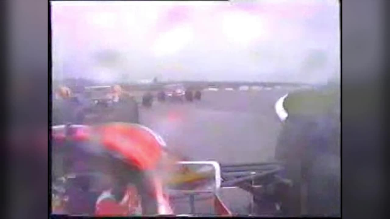 SHORT - SENNA - 1ª volta do GP de Donington Park 1993