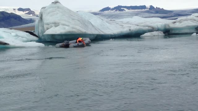 Stealing an Iceberg at Glacier Lagoon Iceland