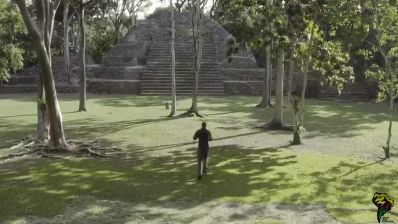 Secrets of the Maya