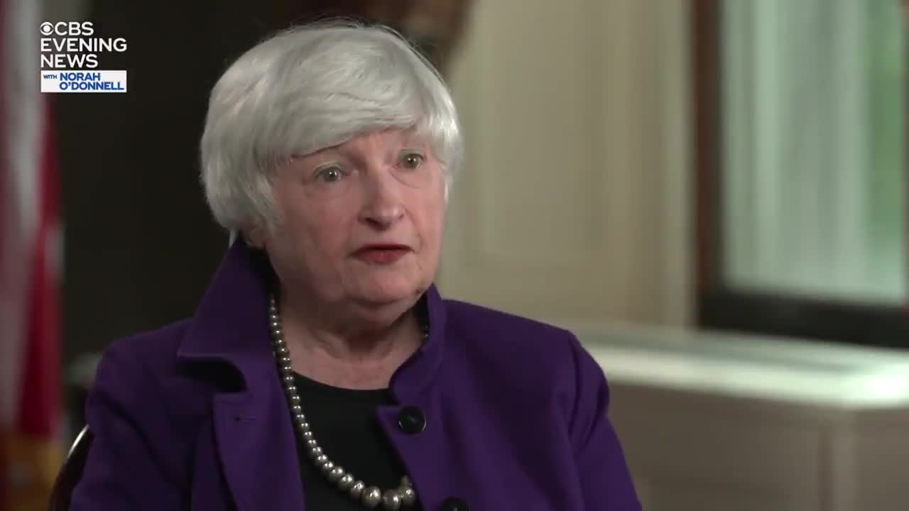 Fed Chief: Spying On All Bank Transactions Over $600 Is Way To Hold Billionaires Accountable