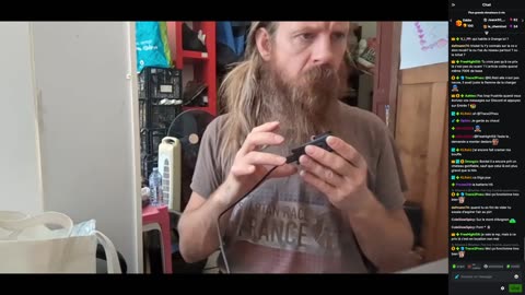 2023-09-29 (3bis.2) - Tester de nouvelles choses avec la GoPro - Kick Triskel (version avec chat)