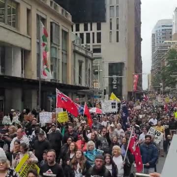 Sydney protesting against medical tyranny in huge numbers once again.