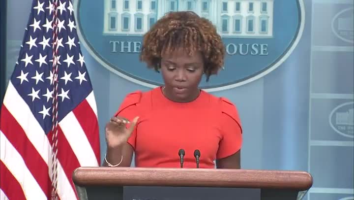 Press Sec folds like chair during BRUTAL interrogation from Doocy on border hypocrisy