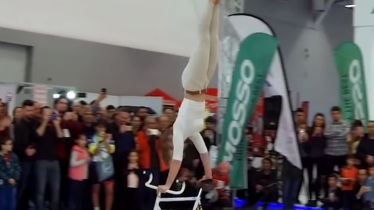 Girl cycle amazing stunts