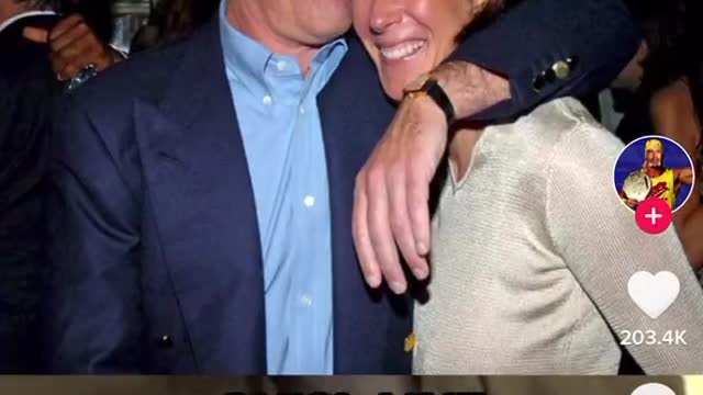 Joe Rogan: DoJ/FBI Protect the Powerful. We Are a Banana Republic.