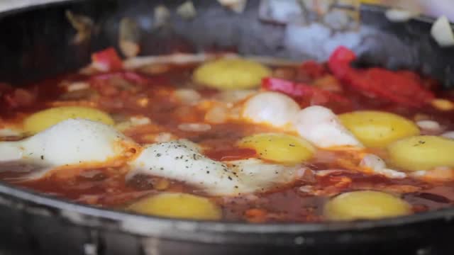 Cooking Shakshuka_batch